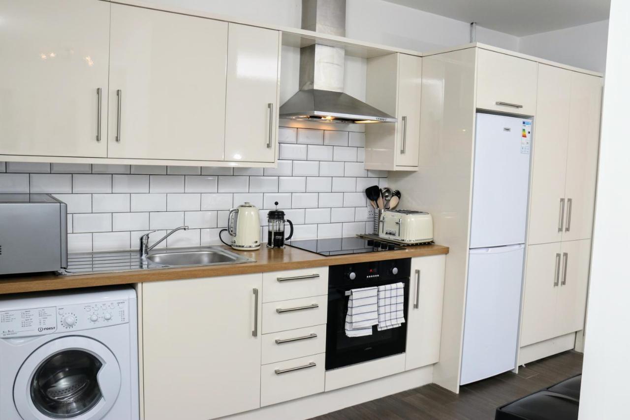 Aisiki Living At Upton Rd, Multiple 1, 2, Or 3 Bedroom Apartments, King Or Twin Beds With Free Wi-Fi & Parking Watford  Luaran gambar