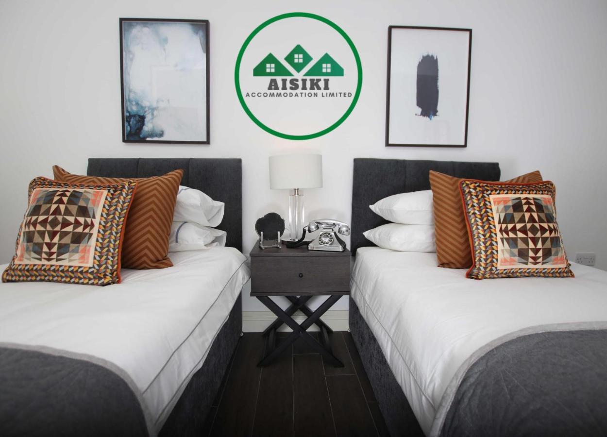 Aisiki Living At Upton Rd, Multiple 1, 2, Or 3 Bedroom Apartments, King Or Twin Beds With Free Wi-Fi & Parking Watford  Luaran gambar