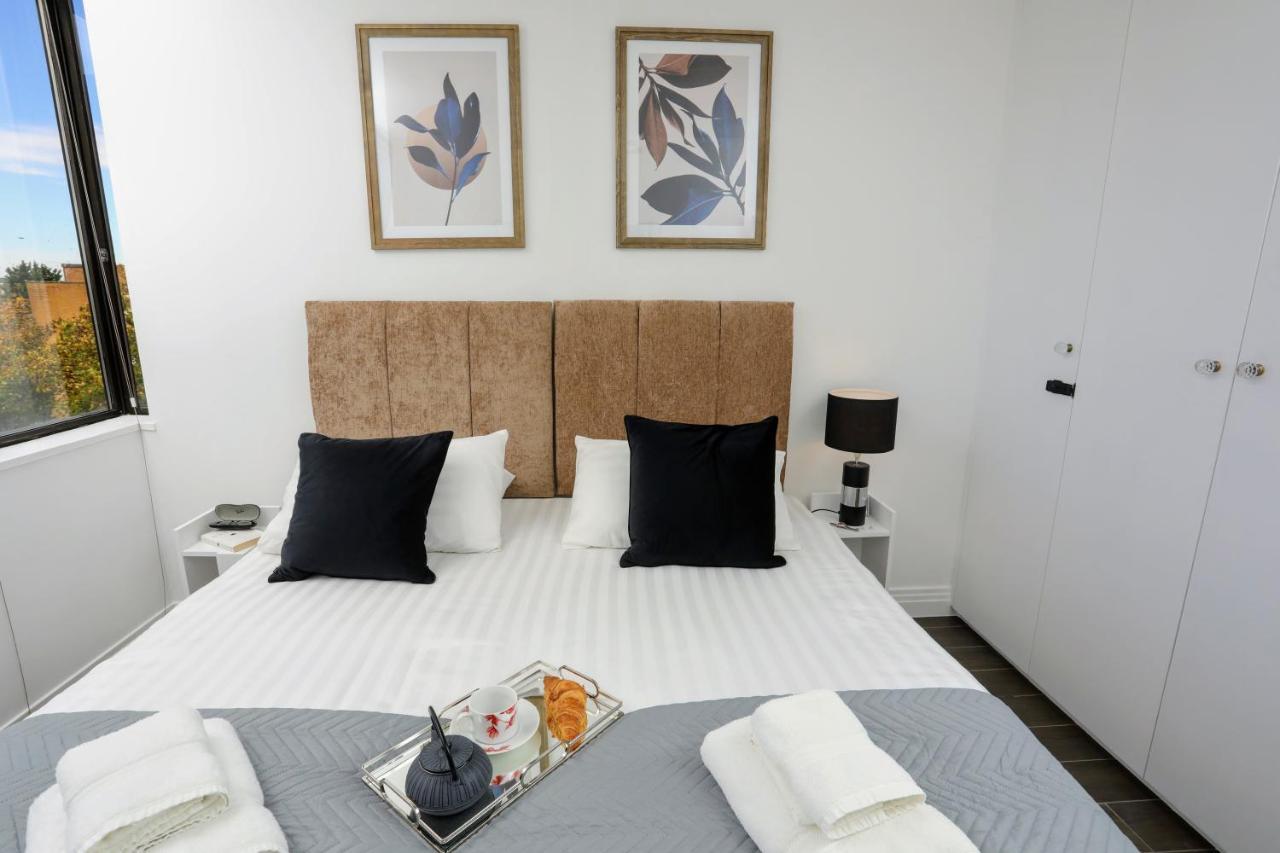 Aisiki Living At Upton Rd, Multiple 1, 2, Or 3 Bedroom Apartments, King Or Twin Beds With Free Wi-Fi & Parking Watford  Luaran gambar