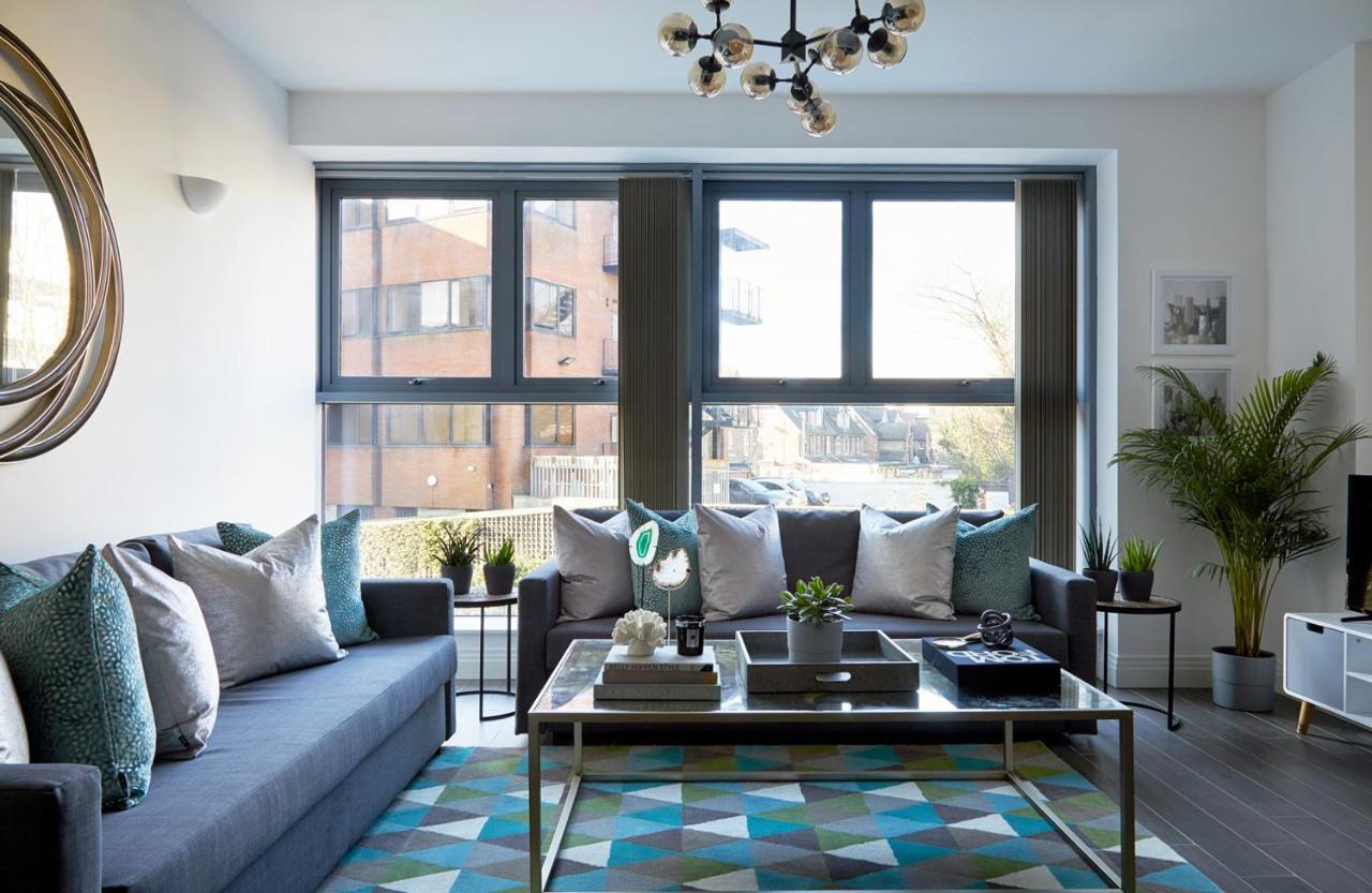 Aisiki Living At Upton Rd, Multiple 1, 2, Or 3 Bedroom Apartments, King Or Twin Beds With Free Wi-Fi & Parking Watford  Luaran gambar
