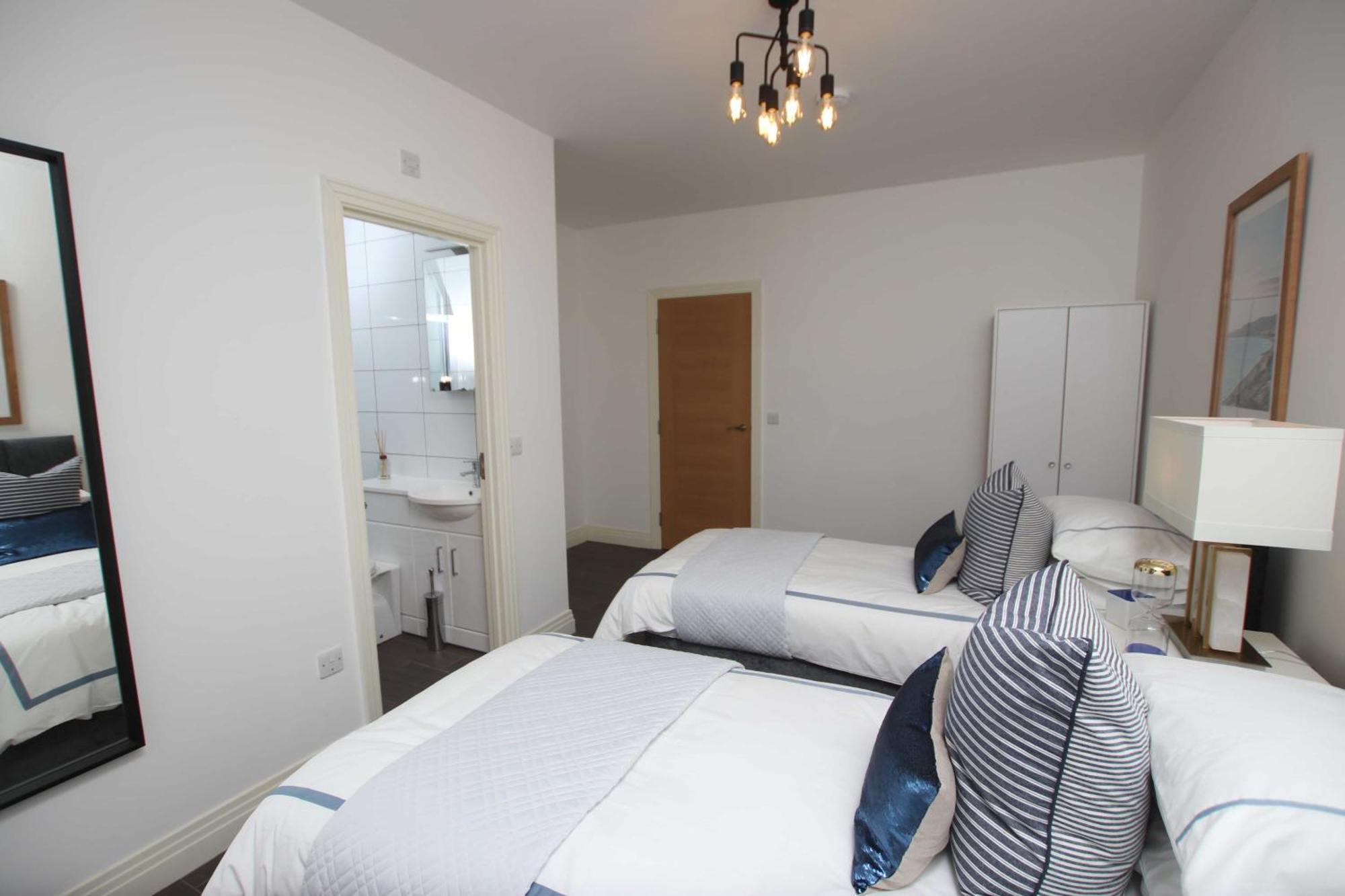 Aisiki Living At Upton Rd, Multiple 1, 2, Or 3 Bedroom Apartments, King Or Twin Beds With Free Wi-Fi & Parking Watford  Luaran gambar
