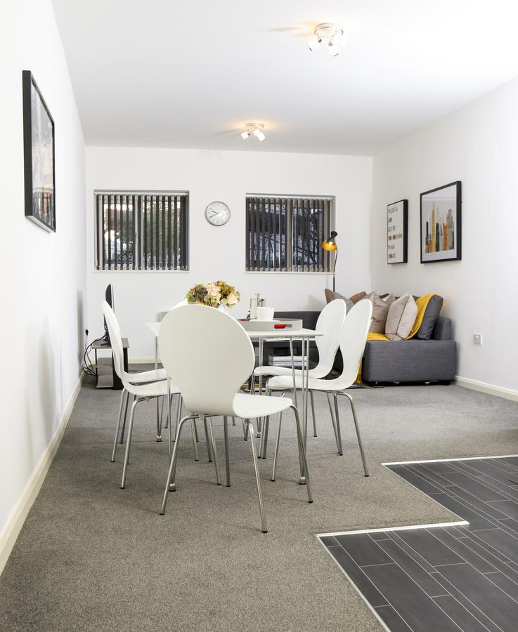 Aisiki Living At Upton Rd, Multiple 1, 2, Or 3 Bedroom Apartments, King Or Twin Beds With Free Wi-Fi & Parking Watford  Luaran gambar