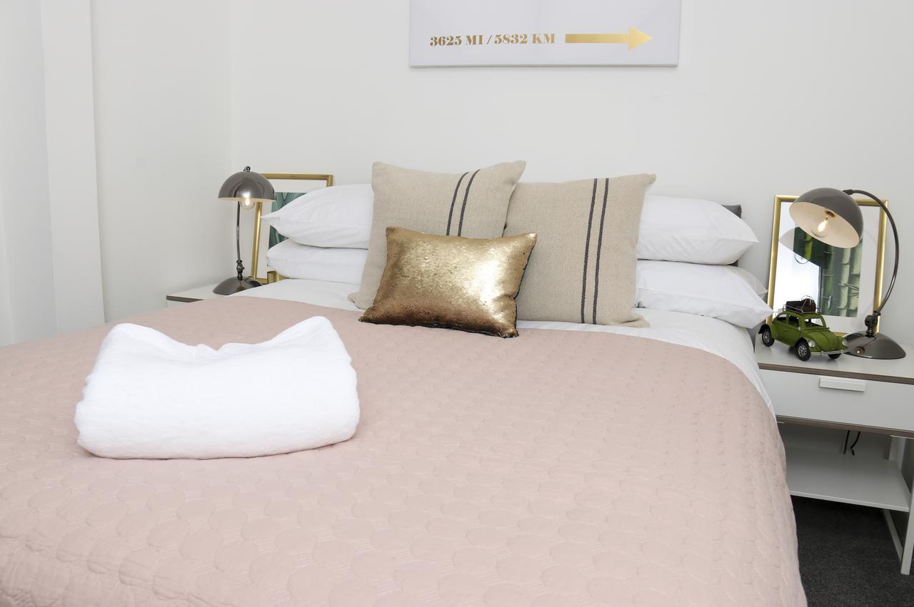 Aisiki Living At Upton Rd, Multiple 1, 2, Or 3 Bedroom Apartments, King Or Twin Beds With Free Wi-Fi & Parking Watford  Luaran gambar